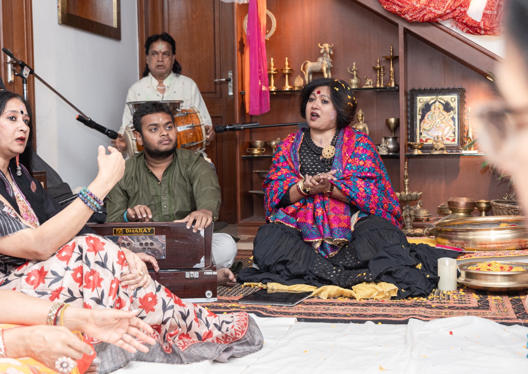 Soulful session in an intimate home setting