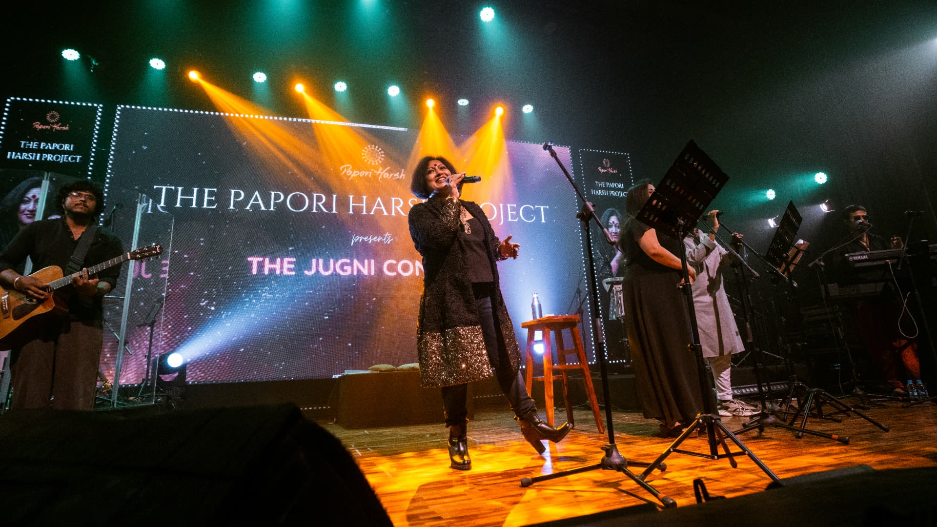 Paapori Harsh performing at The Jugni Concert with her band
